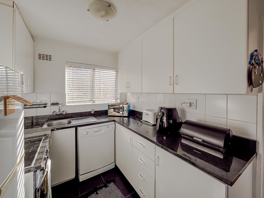 3 Bedroom Property for Sale in Westcliff Western Cape